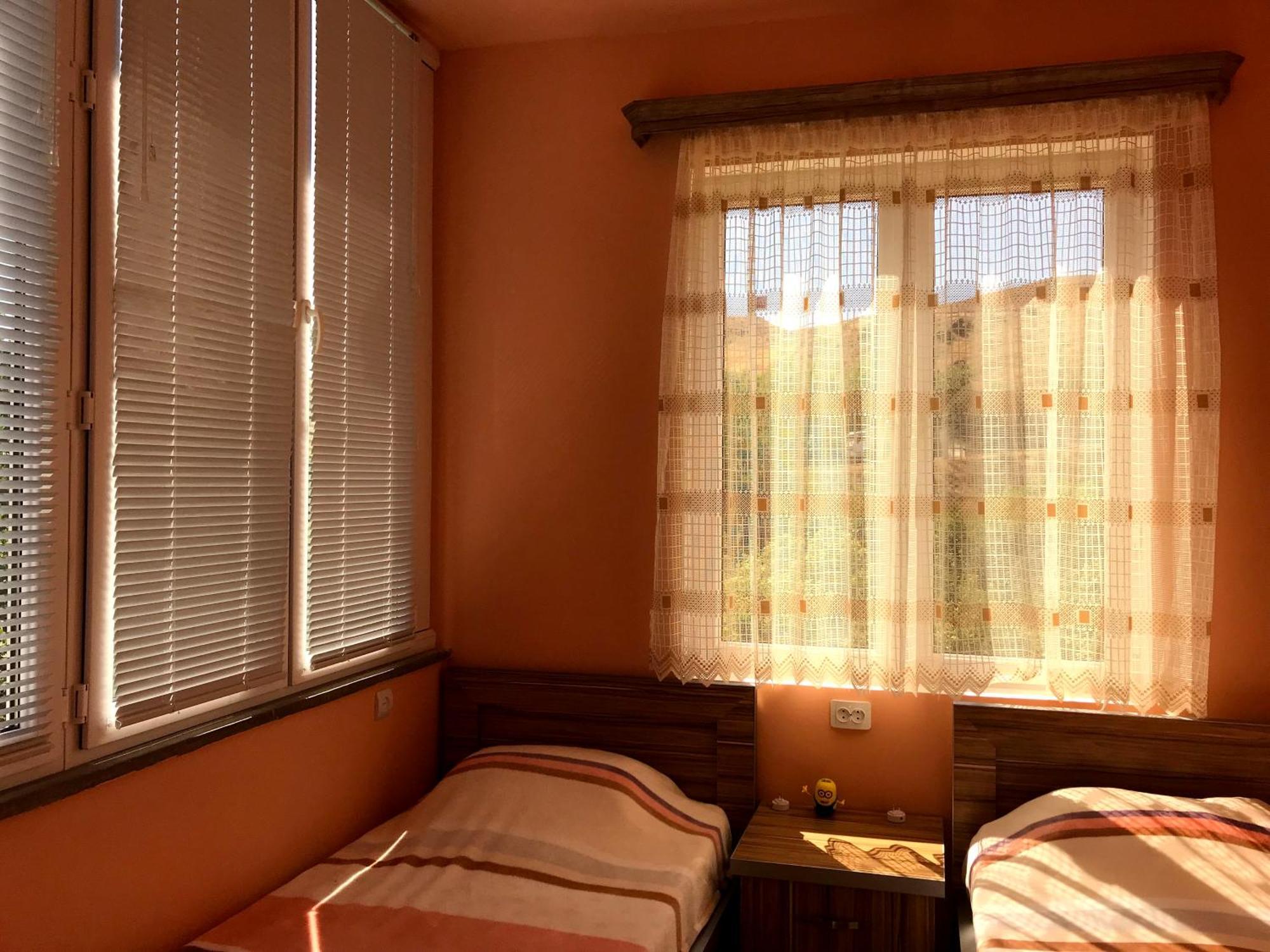 Ashot & Gohar B&B Чива Номер фото