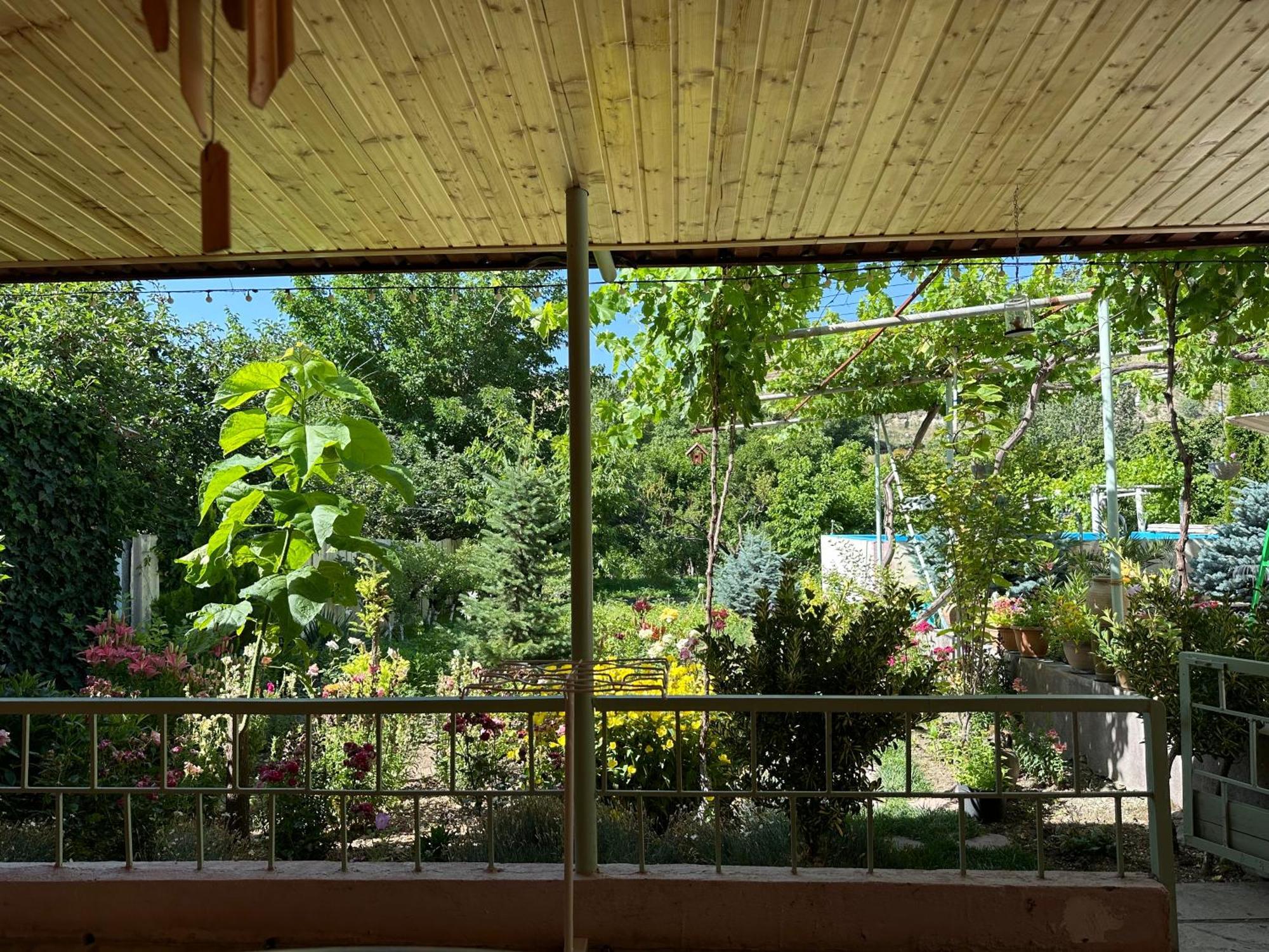 Ashot & Gohar B&B Чива Экстерьер фото